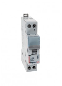 Interrupteur-inverseur - va et vient 250 v~ - 1 module