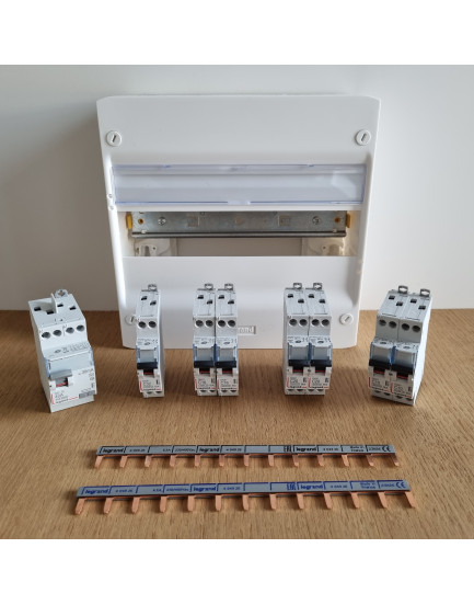 Tableau électrique 1 Rangée 13 modules 1 40a type A + 7 disjoncteurs Composants Legrand à équiper